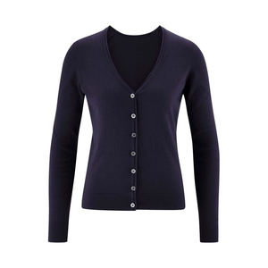 Women's pullover sweater made of 100% organic cotton from the German brand LIVING CRAFTS ageless classic button fastening