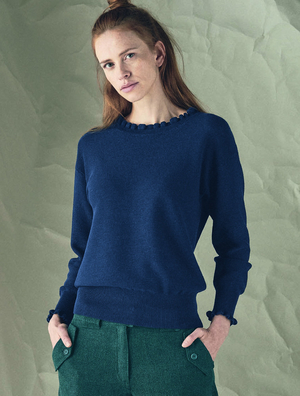 Women's knitted sweater over the head made of natural materials organic cotton and hemp without switching on with ruffles