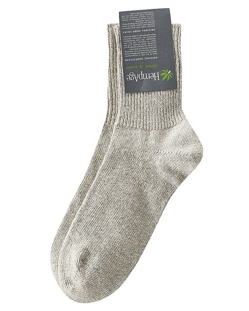 Warm socks with hemp and wool