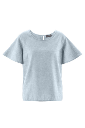 Elegant women's loose t-shirt made of organic cotton and hemp from the German manufacturer HempAge natural materials one