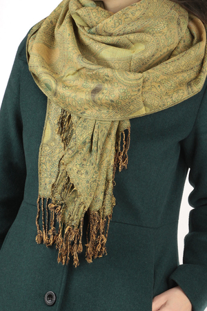 Patterned maxi scarf with fringes. great choice of colors many ways to wear Material: 90% viscose, 10% wool