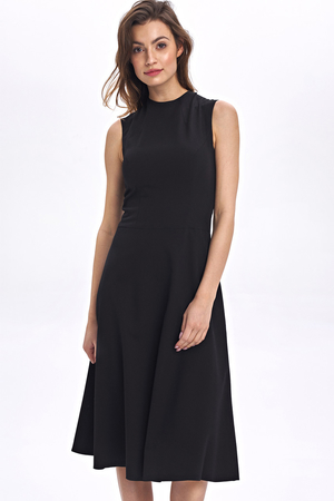 Stunning minimalist ladies dress confirming the saying ,,simplicity is beauty'' monochrome design princess cut midi length