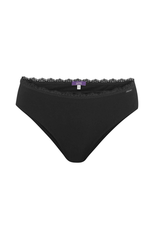 Women's one-color organic panties with lace by the German brand LIVING CRAFTS classic, perfectly fitting cut rubber bands at