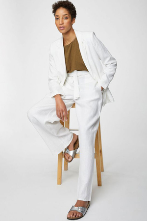 Hemp white trousers for summer for fans of natural materials and sustainable fashion comfortable and cool in the heat high
