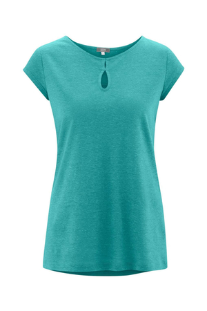 Solid colour women's eco t-shirt from German sustainable fashion manufacturer Living Crafts. solid colour design boat neck
