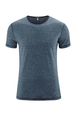 Men's eco shirt from the sustainable collection of the German brand Living Crafts. made of 100% organic quality linen cool,