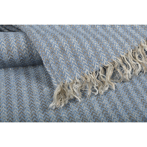 Warm linen blanket with wool