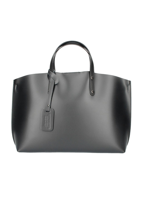 Italian spacious leather handbag