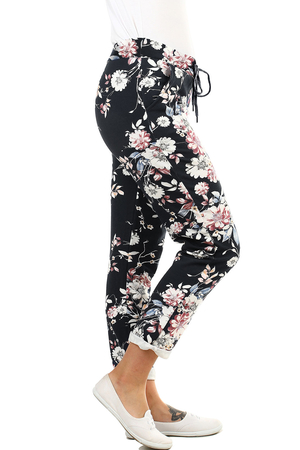 Flowered women's cotton pants - sweatpants romantic look thanks to the all-over motif of flowers rubber band sewn in at the