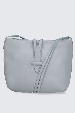 Women's Italian handbag made of quality leather in a practical design for carrying over the shoulder or crossbody. modern