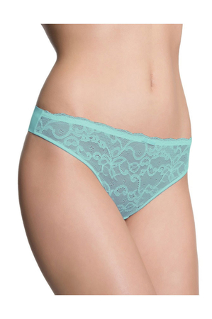 Sexy lace thong, invisible even under matching clothes thanks to the smooth Invisible-line technological treatment. fine