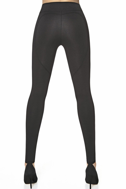 Slimming push-up leggings with a higher waist