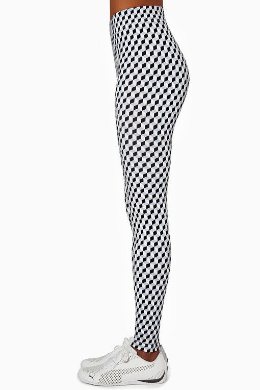 Sports leggings with a higher waist, optically slimming pattern