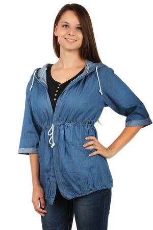Non-traditional denim cardigan with hood and 3/4 sleeves. Drawstring. 2 pockets at the front. Import: Italy Material: 100%