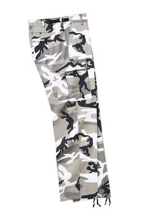 Camouflage men's pocket pants in the most popular outdoor cut based on US Army pants. sloping front pockets two spacious