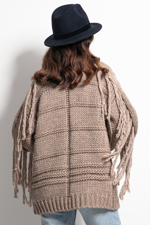Knitted wool cardigan with fringe