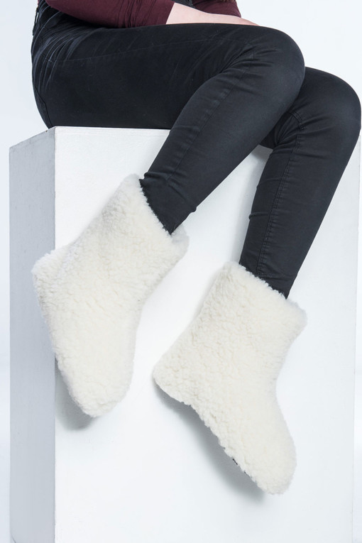 Woolen slippers for home