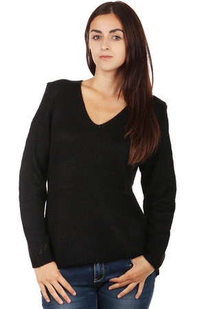 Comfortable ladies knitted sweater with ornaments on back. Pleasant warm material. Material: 80% cotton, 20% polyester.