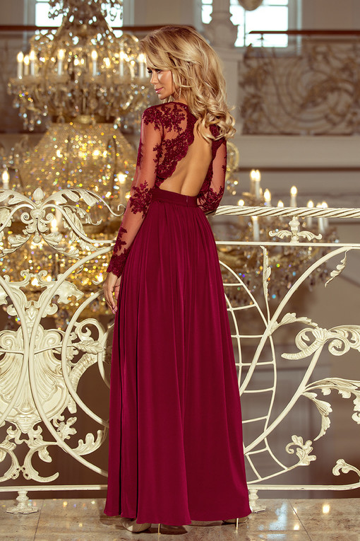 Long dress with exposed back