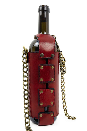 Unconventional wine bag for almost all types of wine bottles from Vachetta cowhide leather strong chain strap with leather