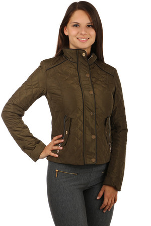 Women's Quilted Zip Jacket and Patents. Front pockets with flaps and zipper. Design without hood. Suitable for spring and
