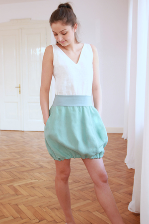 Lotika balloon skirt sewn with love and care in the Czech Podkrkonoší region elastic waistband made of smooth cotton knit