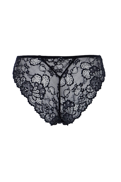 Women's panties with lace