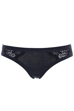 Women's panties with decorative lace in the front. advantageous pack of 2 ladies panties in the same colour made in from