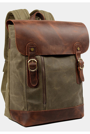 Classic retro backpack made of waterproof canvas and leather genuine leather details zip fastening and patent flap 2 zipped