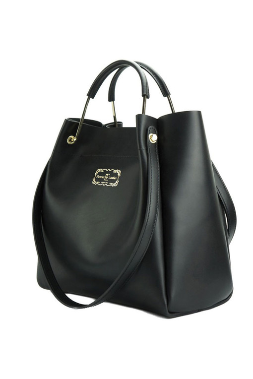 Leather handbag with matt finish