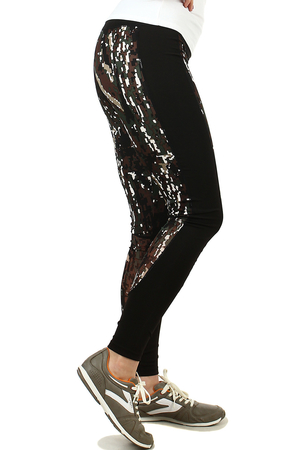 Sports leggings with pixels patternless leggings in black centre of the leggings with pattern long, narrow legs wide waist