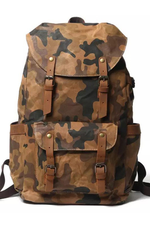 Men's outdoor backpack in waterproof, waxed canvas monochrome lining padded laptop pocket two internal, freely accessible