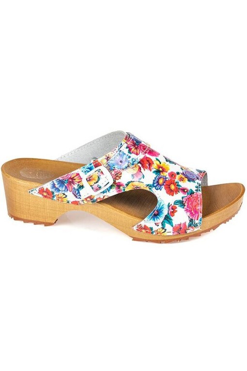 Vintage clogs with flowers