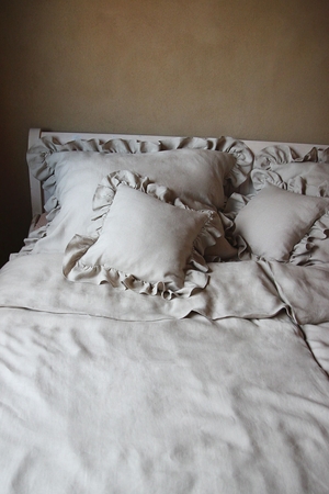 Small pillowcase with 100% hemp kanir made with love and care, designed and sewn in the Czech Podkrkonoší region.