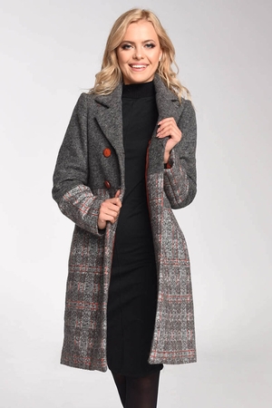 Coat with pepito pattern in shades of gray with red contrasting checkering four red buttons at the top hidden patent under