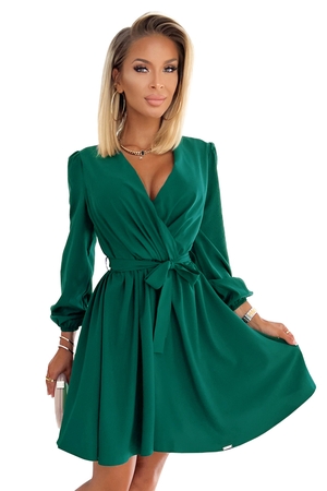 Anchoring skirt dress shoulder straps long sleeves sleeves ending in elastic waist-length bodice crossed front parts of