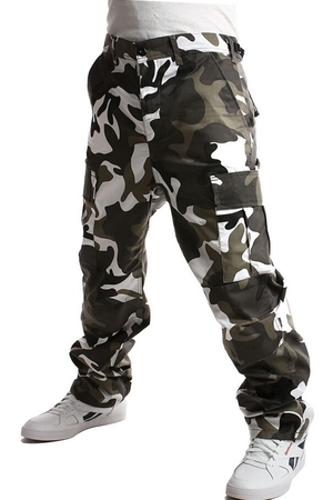 Men's long camouflage trousers with pockets button fastening 2 front patch pockets 2 back buttoned pockets with flaps 2 large
