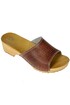 Solid colour leather clogs