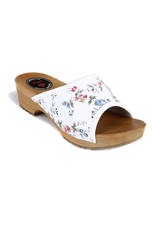 Orthopaedic clogs - slippers made of natural materials with floral print anatomically shaped insole doesn't deform the foot