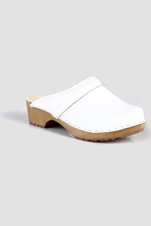 Orthopedic unisex full-toe clogs not only for home use from natural materials anatomically shaped insole does not deform the