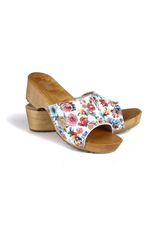 Orthopaedic clogs - slippers made of natural materials with floral print open toe anatomically shaped insole does not deform