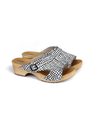 Orthopedic slippers made of high quality natural materials with black and white pattern open toe anatomically shaped insole