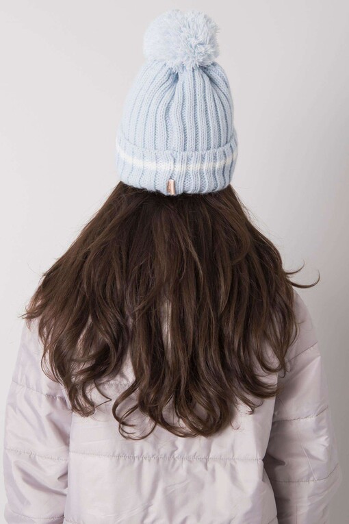 Knitted hat with wool