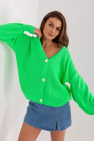 Oversized cardigan: a staple of casual fashion trimmed length with long sleeves oversized effect V-neckline sweater,