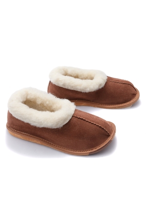 Warm blankets for health and home well-being brushed leather upper lamb in the inner part lamb hem sole with anti-slip
